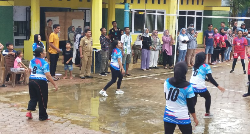 Meriahkan HUT Solsel ke-19, SBJ Menggelar Camat Cup Turnamen Bola Voli Putri Antar Jorong