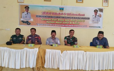 NGANTOR PASCA LIBURAN IDUL FITRI, CAMAT SBJ ADAKAN HALAL BI HALAL